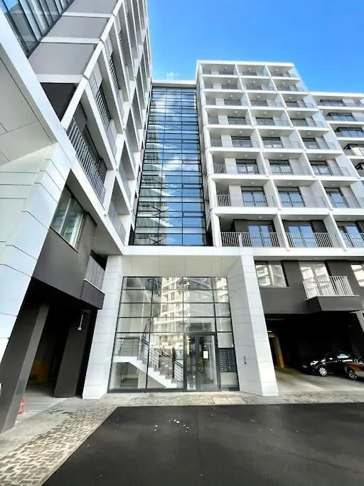 Modern Sunny & Airy Apt In Business Area & Airport Parking Spot Διαμέρισμα Σόφια