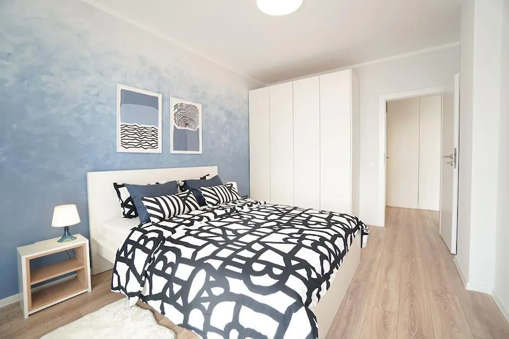 Modern Sunny & Airy Apt In Business Area & Airport Parking Spot Διαμέρισμα Σόφια