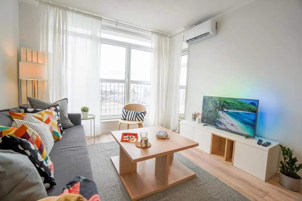 Modern Sunny & Airy Apt In Business Area & Airport Parking Spot Διαμέρισμα Σόφια 0*,  Βουλγαρία